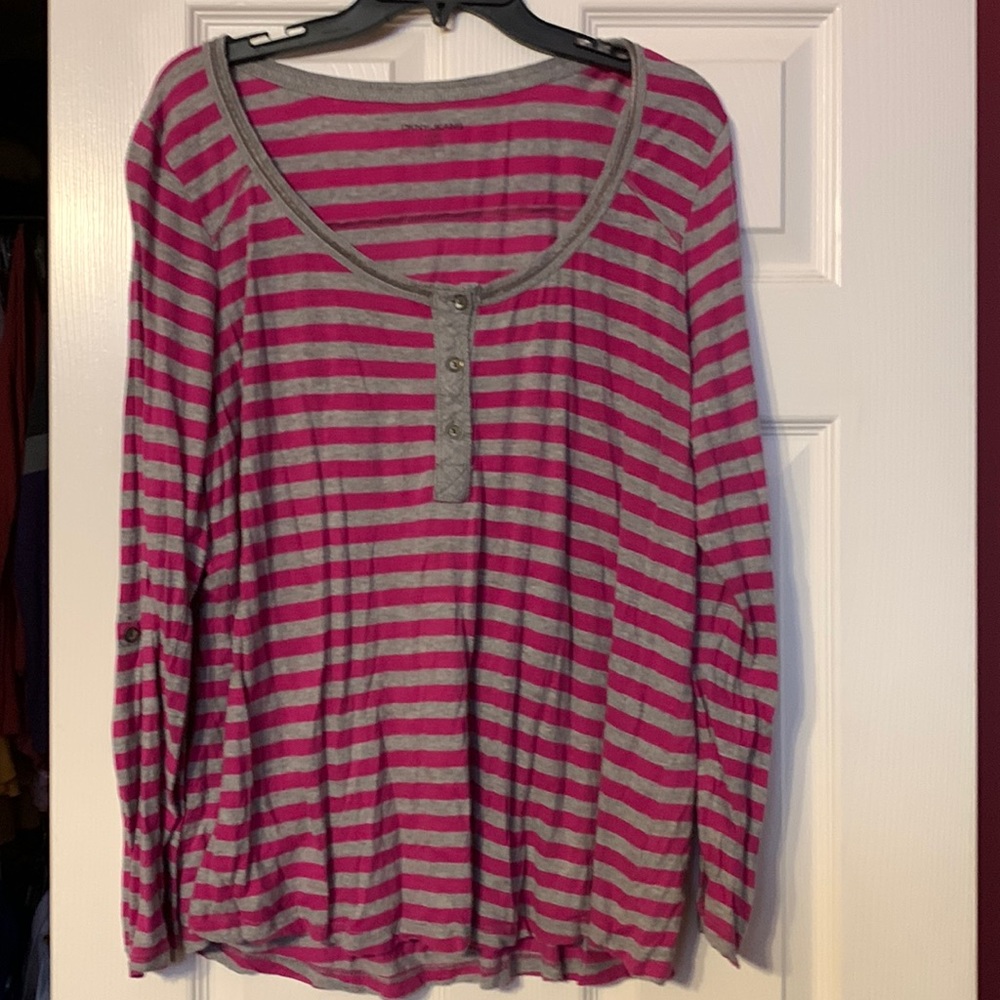 DKNY jeans gray and pink striped Long sleeve shirt 16w